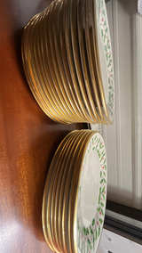 Lenox Holiday Gold Trimmed Christmas Dinner Plate Set of 25pcs - Image 6
