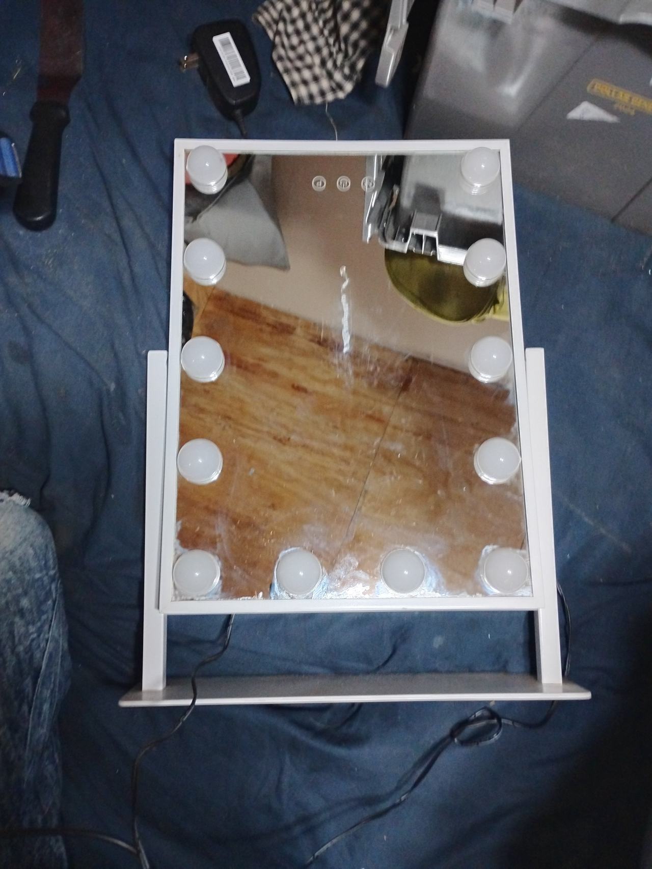 Hollywood Vanity Mirror with Lights