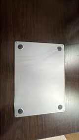 Apple MacBook Air 2022 M2 - Image 4