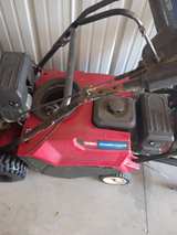 Toro Power Clear 721 E Snow Blower - Image 1