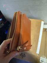 Universal Threads wristlet - Image 1