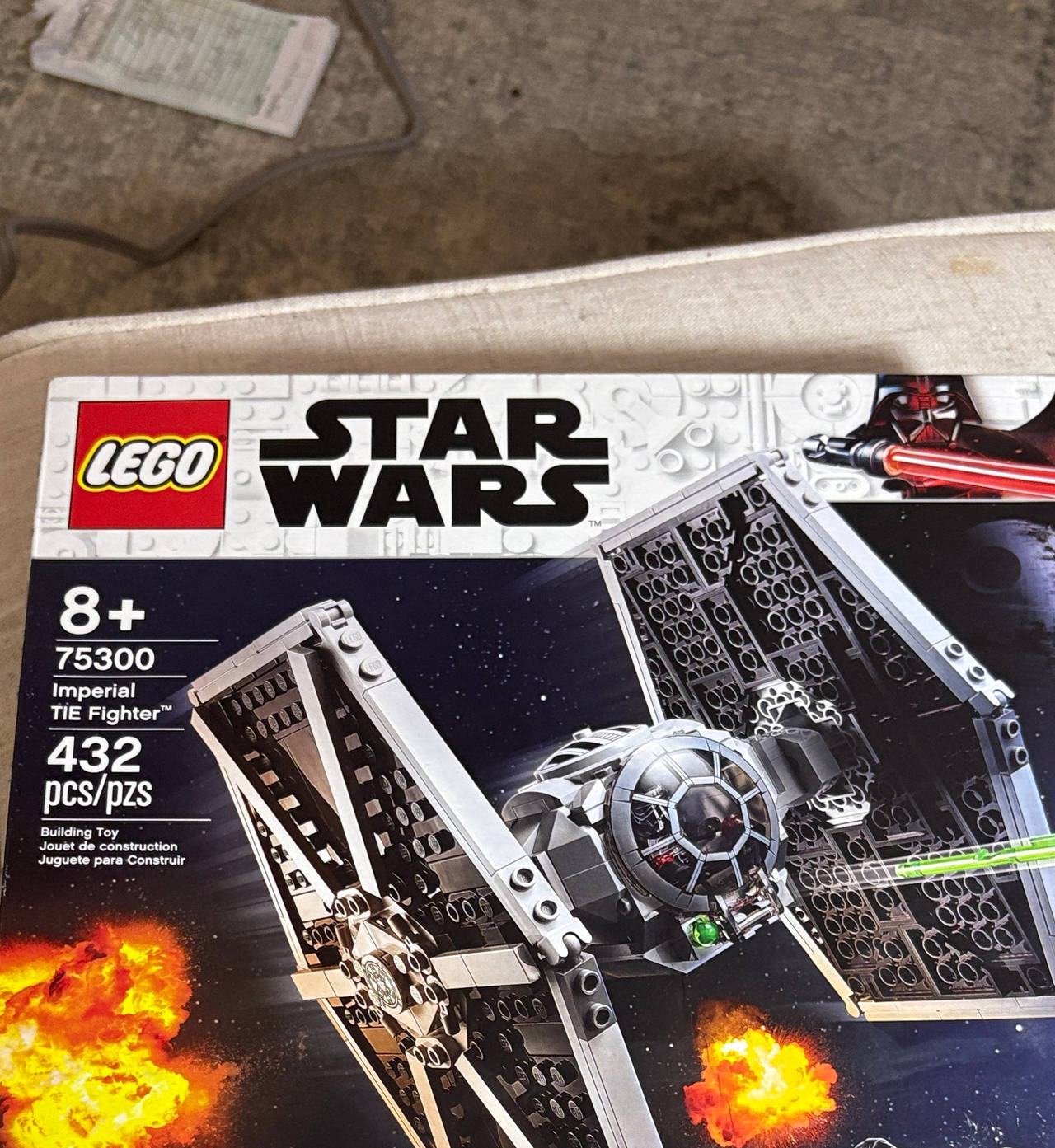 LEGO Star Wars Imperial TIE Fighter 75300