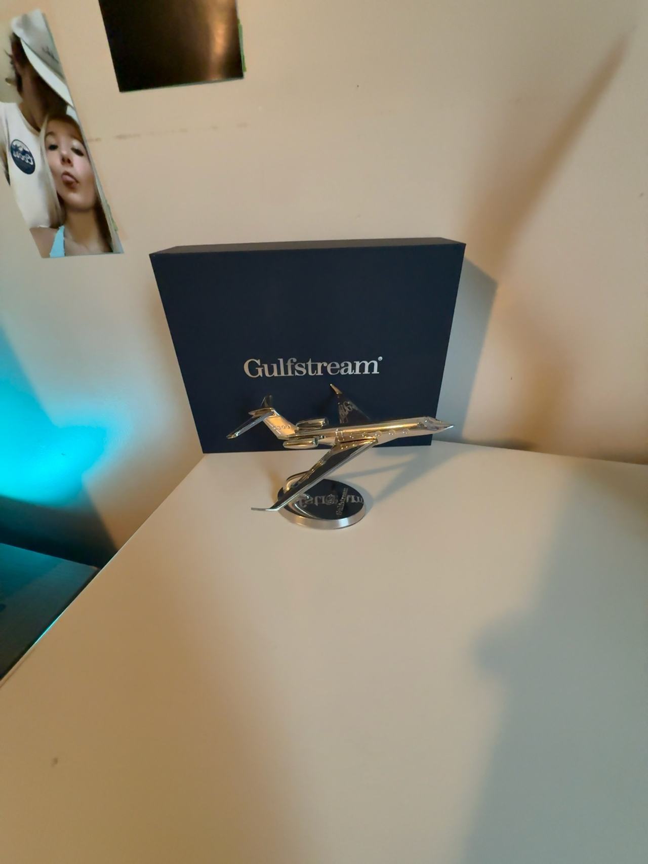 Gulfstream G550 Diecast Model