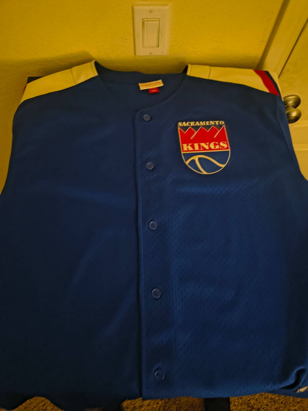 Mitchell & Ness Sacramento Kings Hardwood Classics Warm Up Jersey