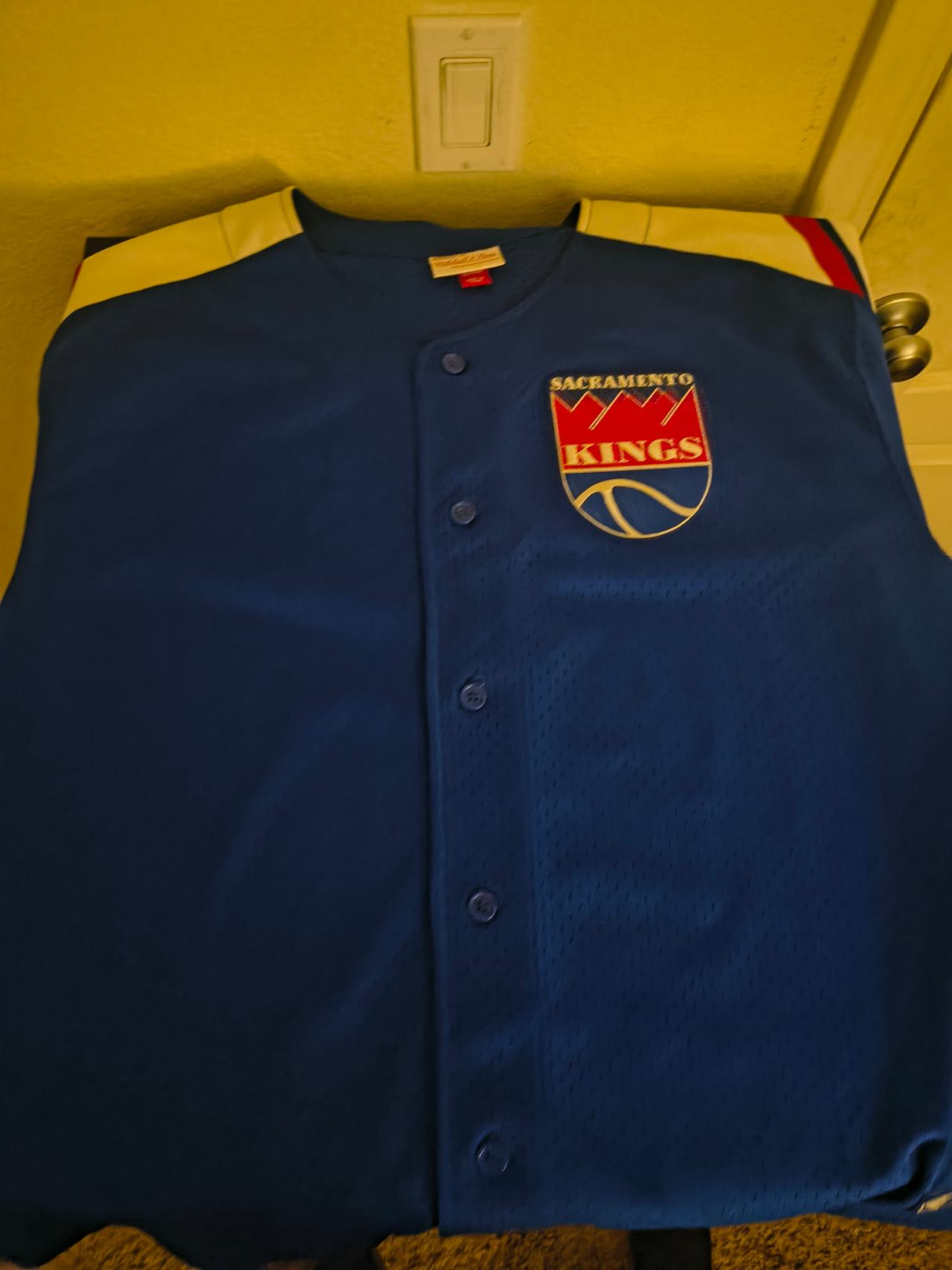 Mitchell & Ness Sacramento Kings Hardwood Classics Warm Up Jersey