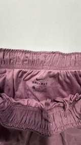 Nike Women's Tempo Running Shorts Size Small - Image 2