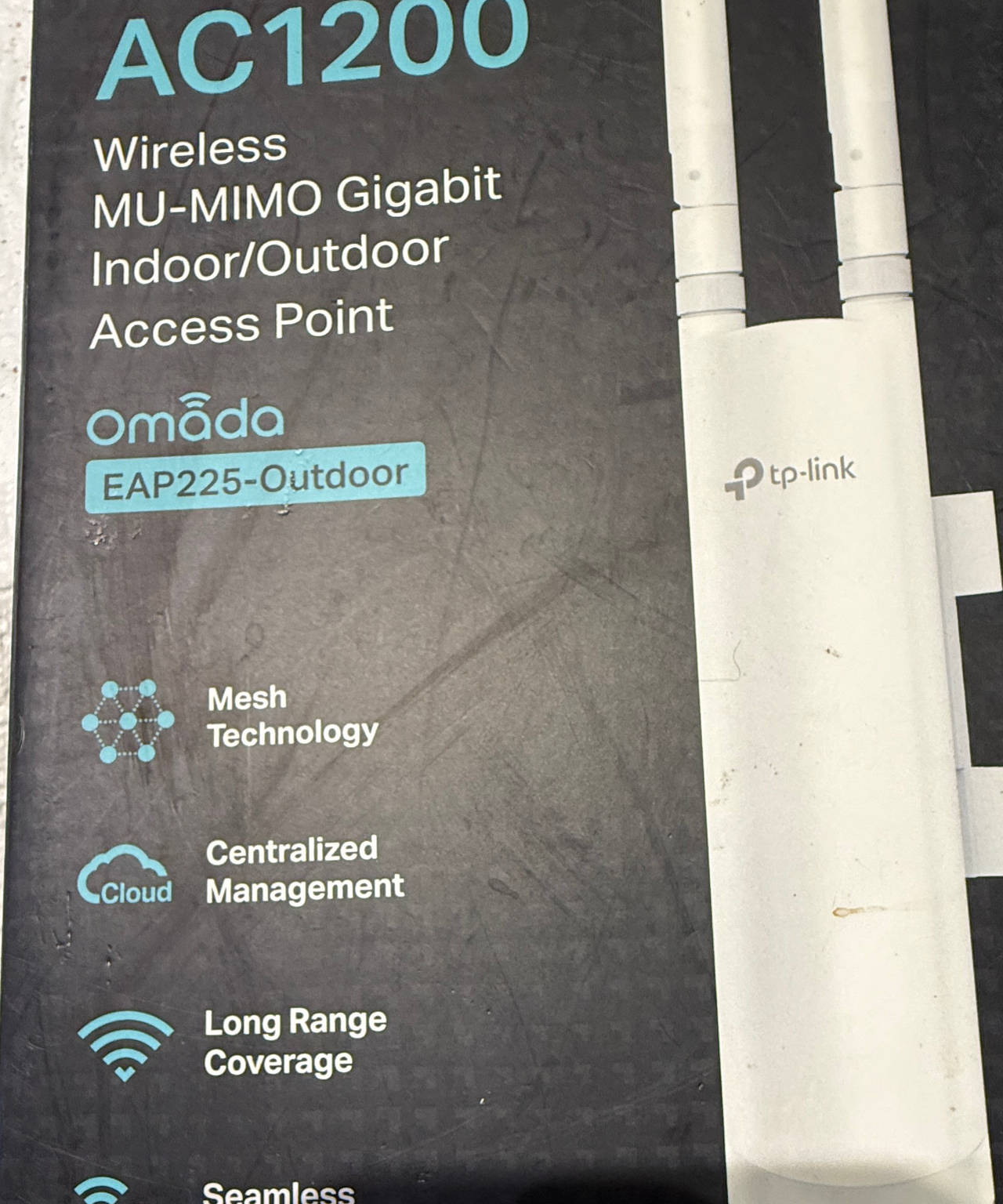 TP-Link Omada AC1200 Wireless MU-MIMO Gigabit Indoor/Outdoor Access Point