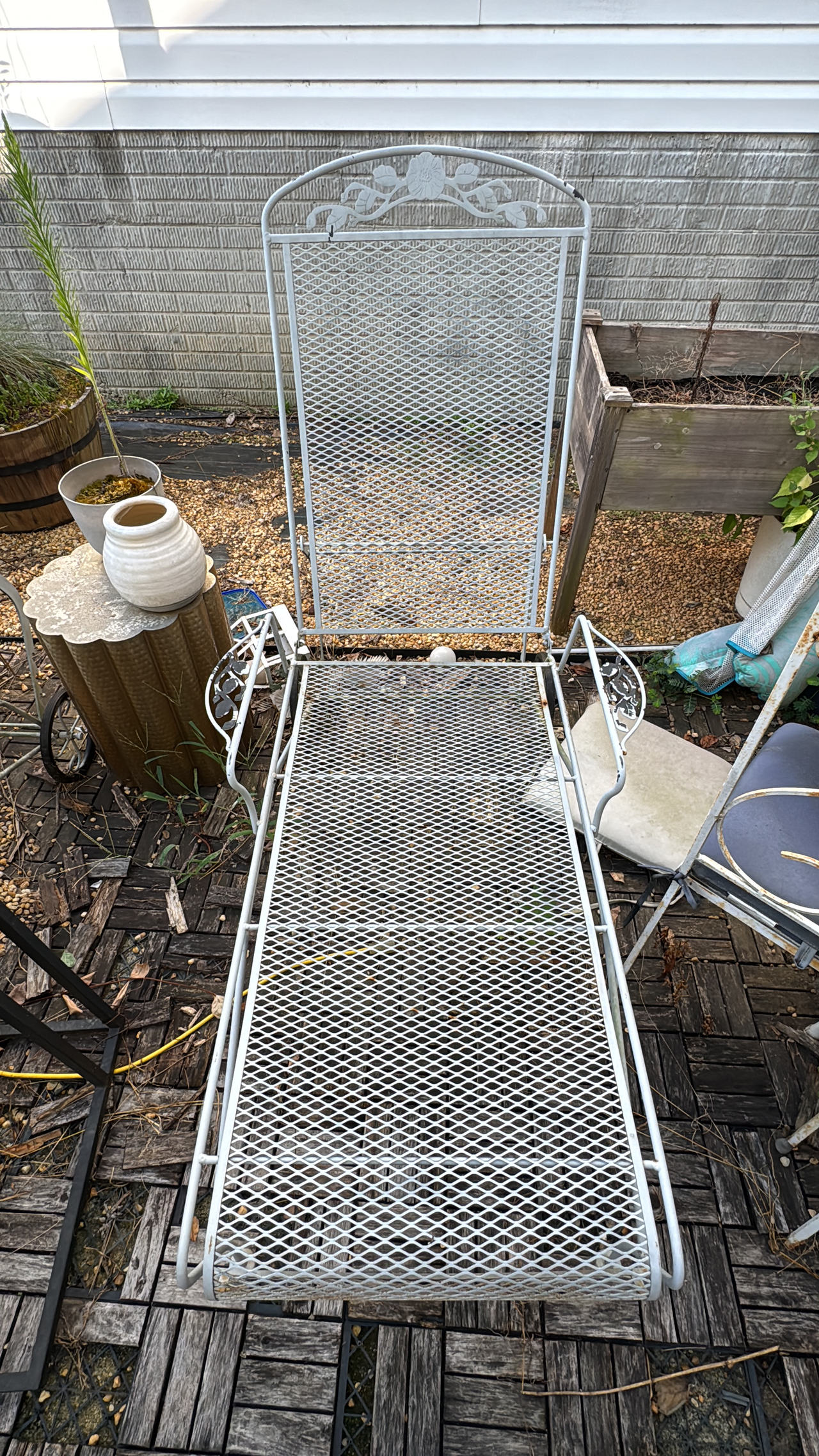 Vintage Metal Patio Chaise Lounge Chair