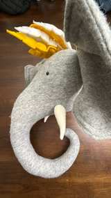 Lavka’Ch Animals for Interior Elephant Wall Decor with Feather Crown - Image 3