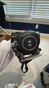 Canon DC310 DVD Camcorder Silver - Image 3