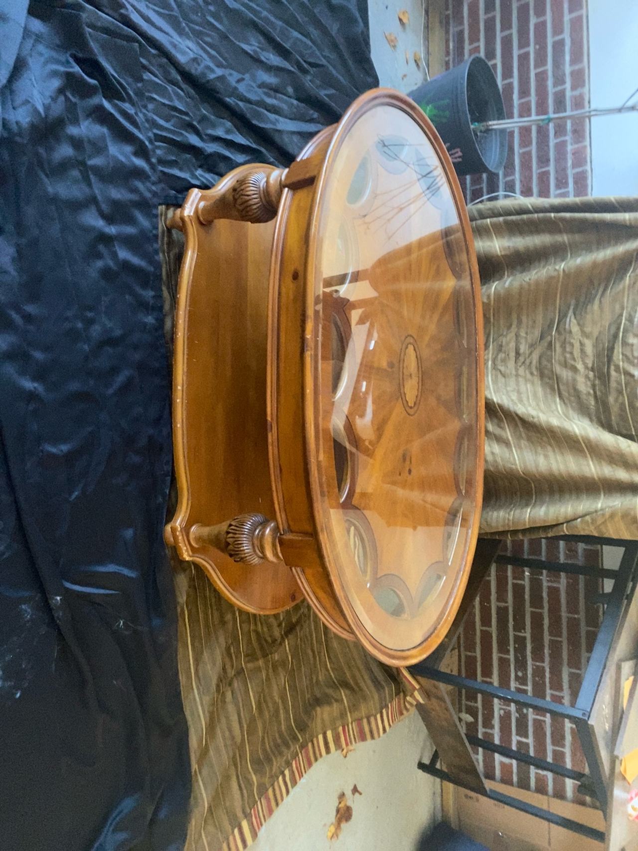 Vintage Oval Coffee Table with Scalloped Edge and Parquetry Inlay
