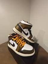 Air Jordan 1 Mid SE - Image 3