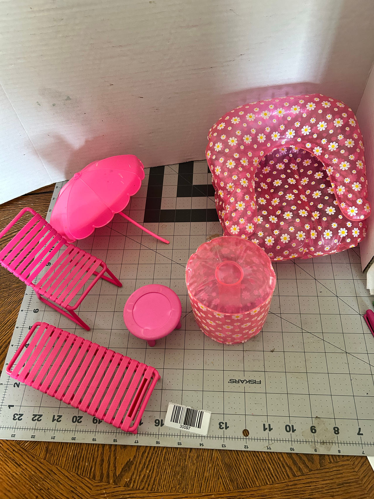 Barbie Pink Daisy inflatable lawn Patio Furniture Set vtg 1990s
