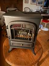 HomCom ND-180M Electric Fireplace Heater - Image 1