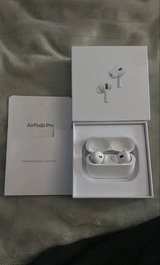 Apple AirPods Pro (2nd Generation) with MagSafe Charging Case (USB-C) - Image 5