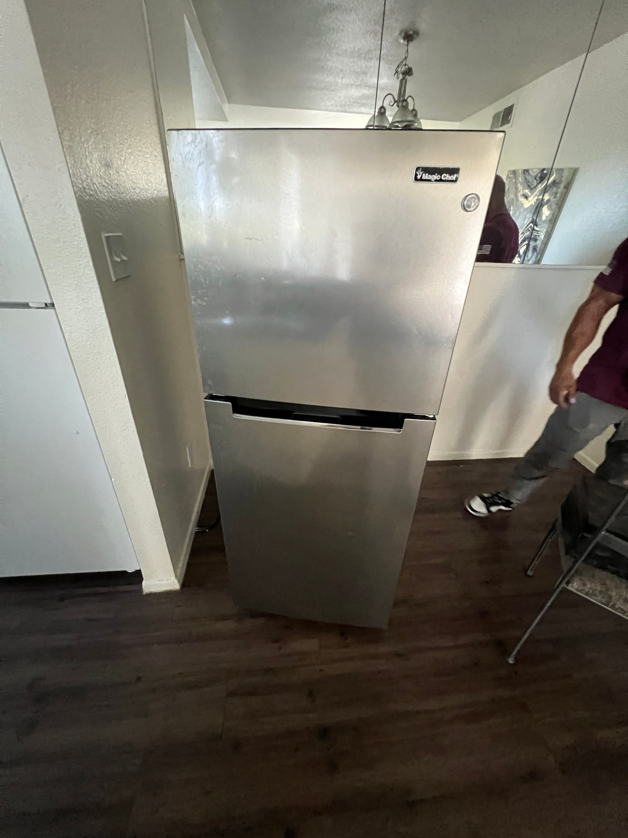 Magic Chef Top Freezer Refrigerator