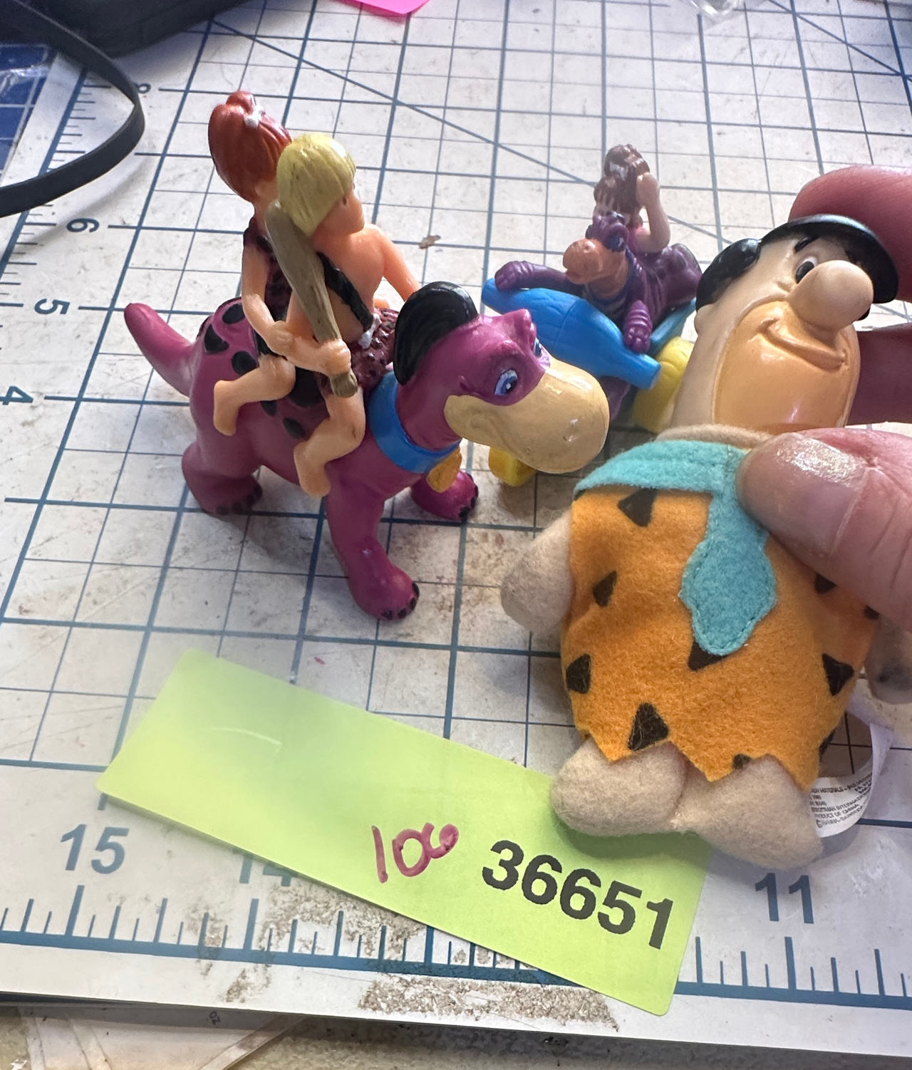 Hanna Barbera FLINTSTONES vtg figure bundle 3 pcs. 106