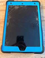 Apple iPad (9th generation) Wi-Fi + Cellular - Image 2
