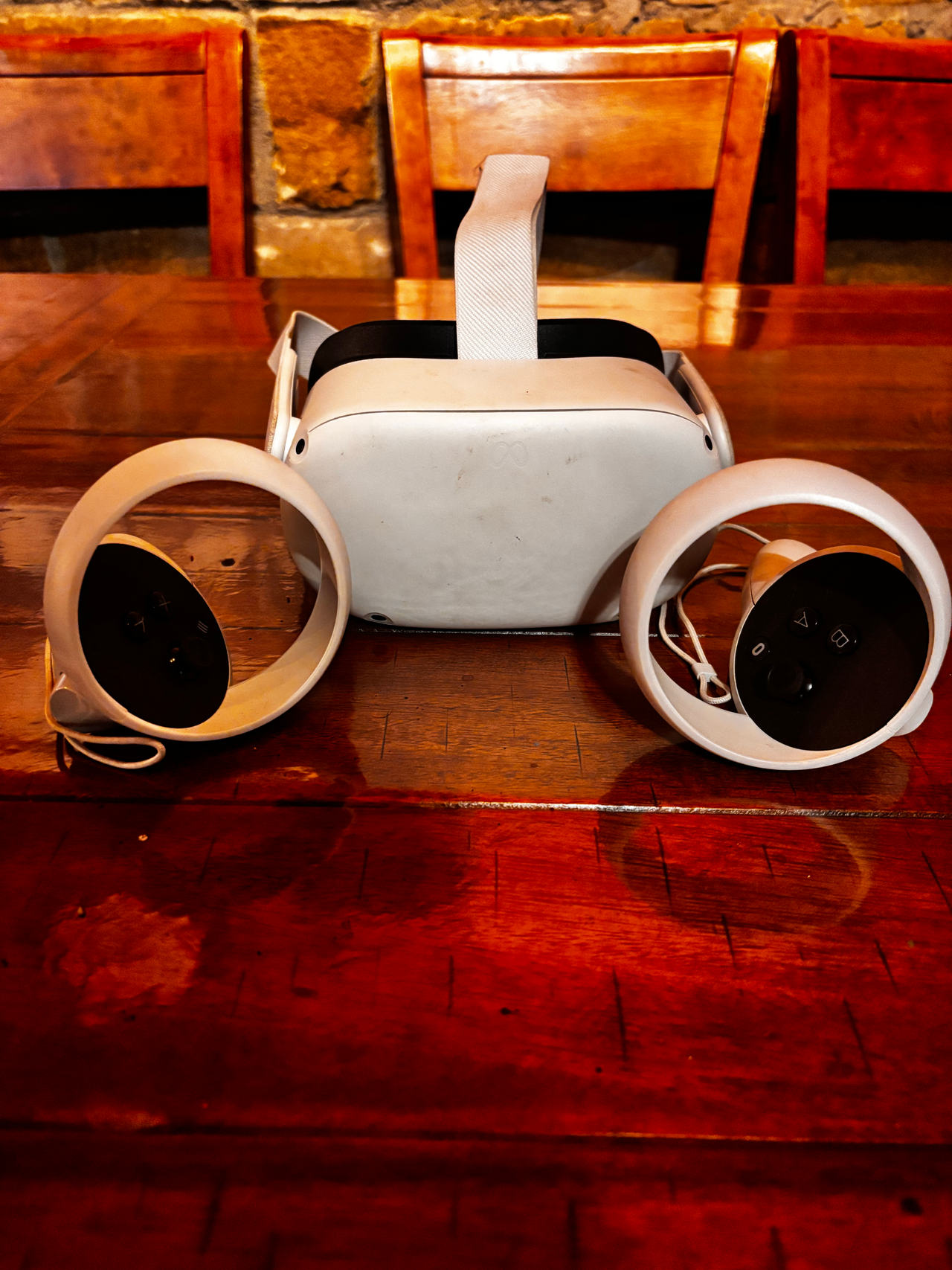 Meta Quest 2 VR Headset