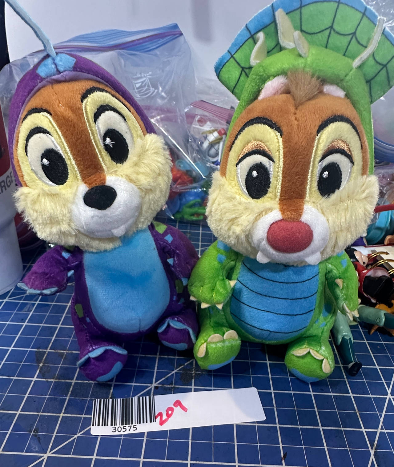 Disney Animal Kingdom Dinoland Chip 'n Dale Dinosaur Plush Set