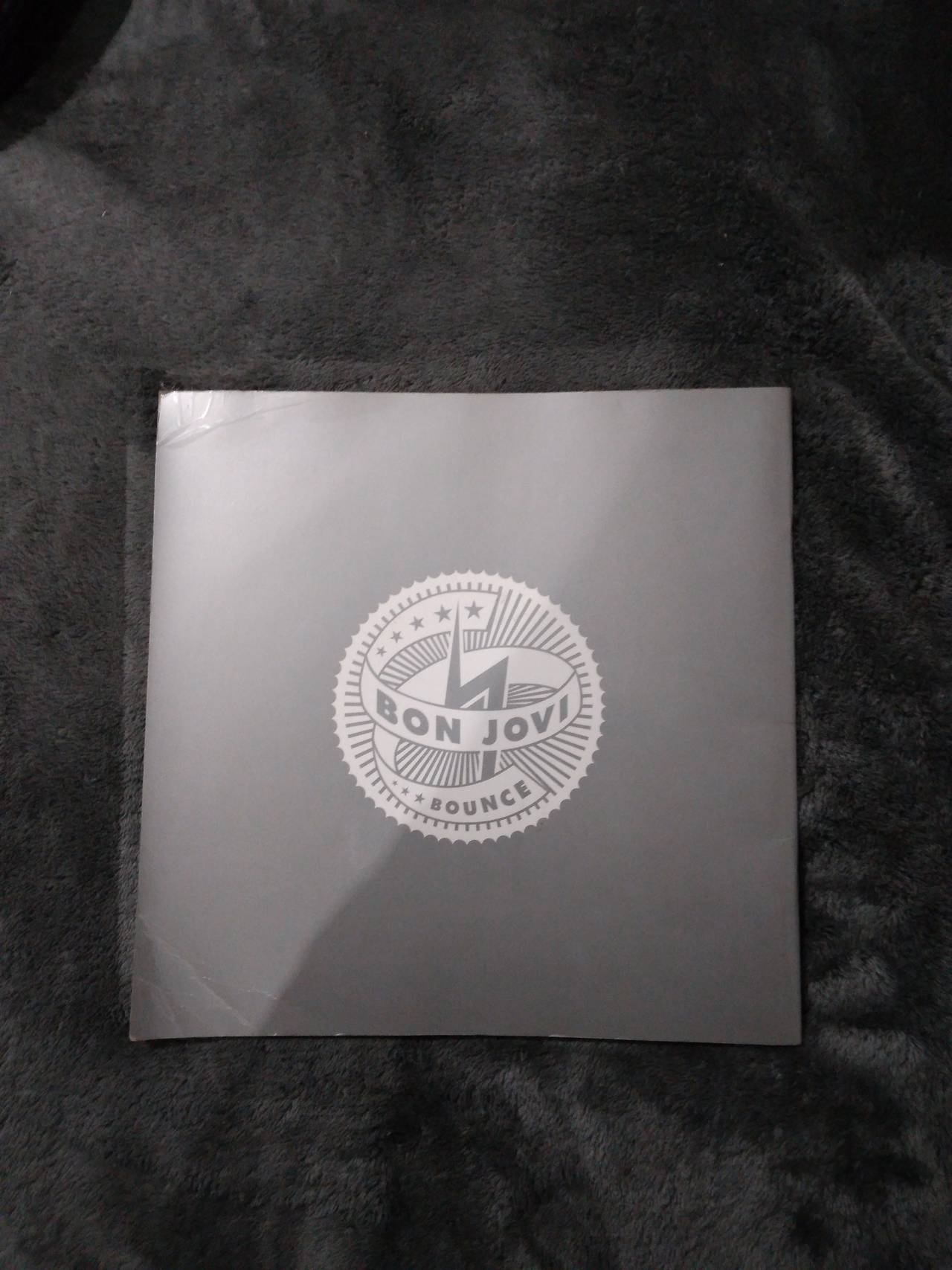 Bon Jovi Bounce World Tour 2003 Concert Program