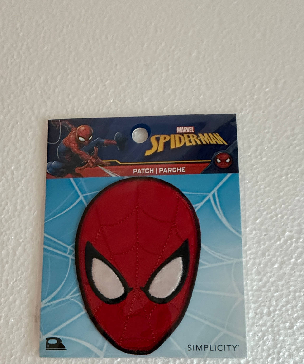 Simplicity Marvel Spider-Man Mask Iron-On Patch NEW
