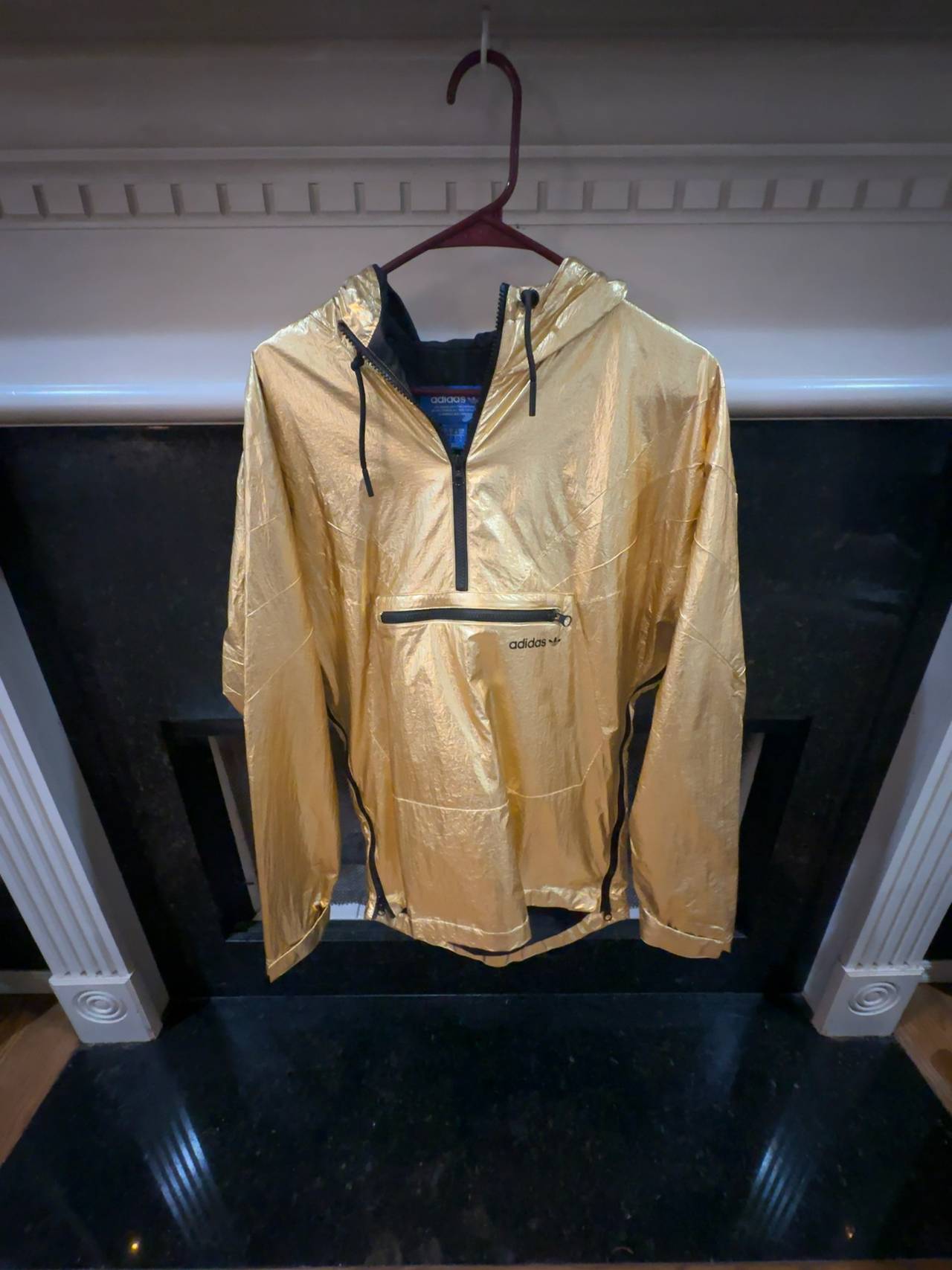Adidas Originals Golden Windbreaker Jacket Gold/Black size small 
