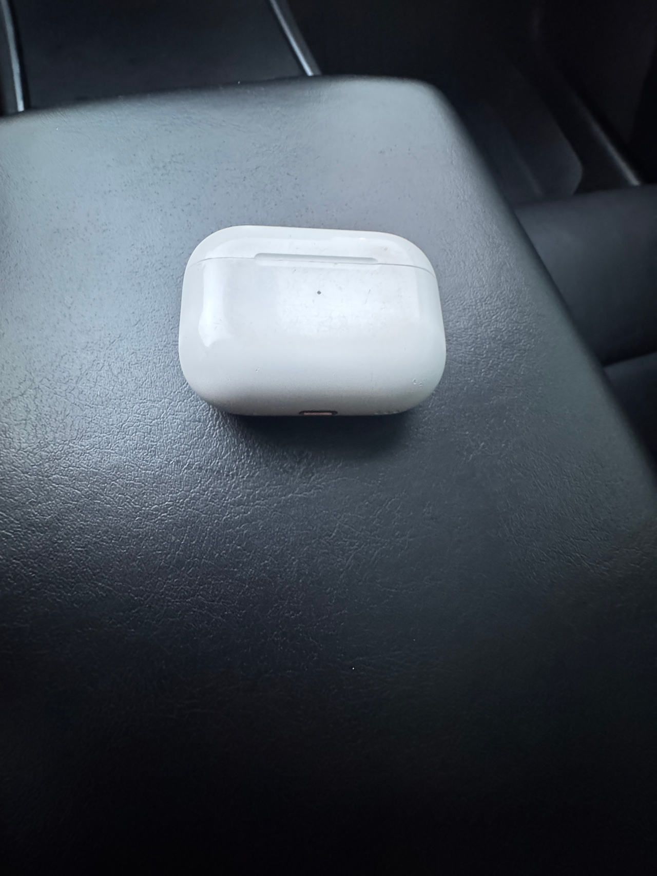 Apple AirPods Pro working well