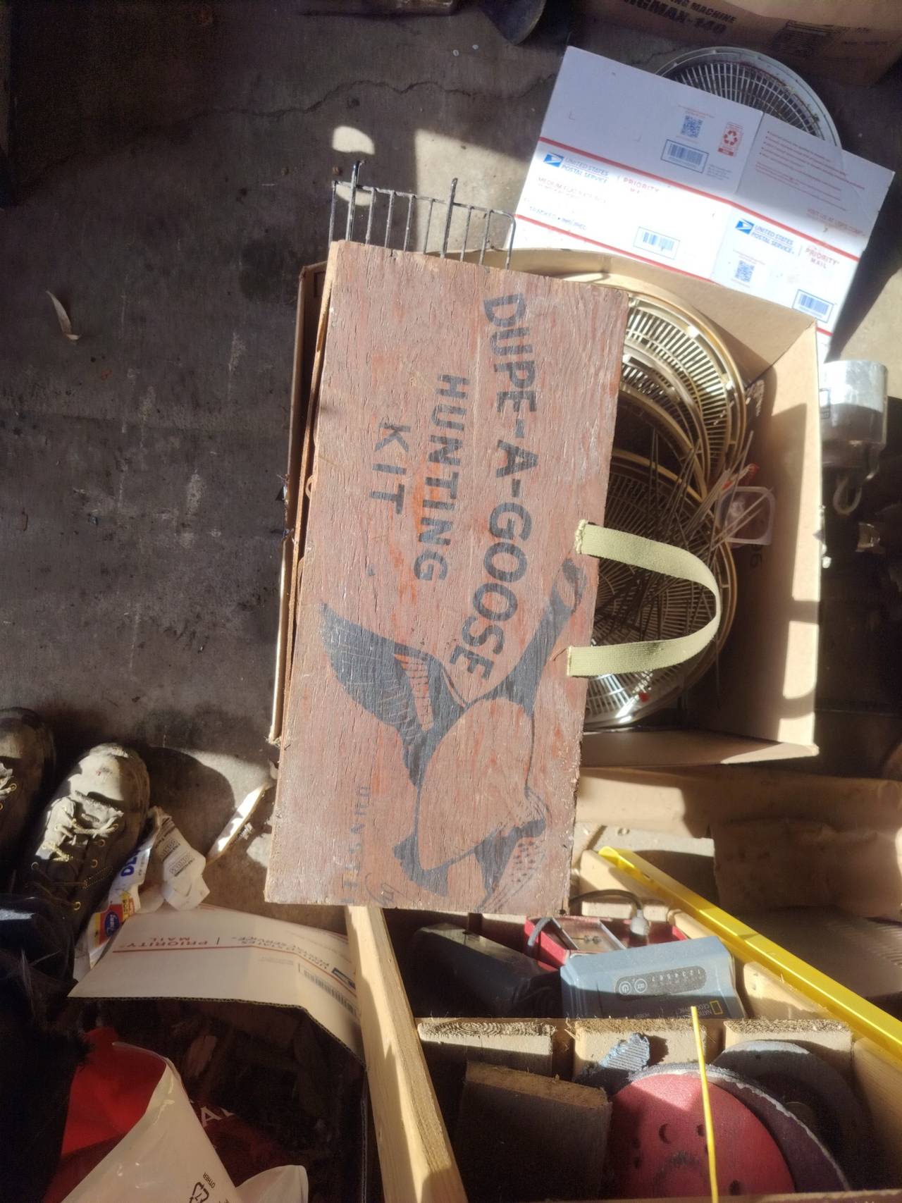 Vintage Dupe-A-Goose Hunting Kit Wooden Box