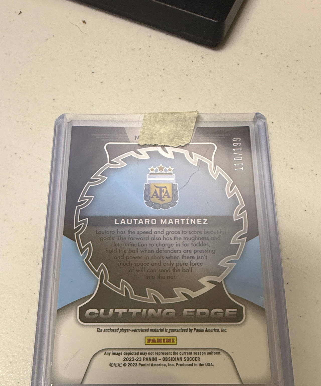2022-23 Panini Obsidian Lautaro Martinez Cutting Edge Memorabilia Card /199