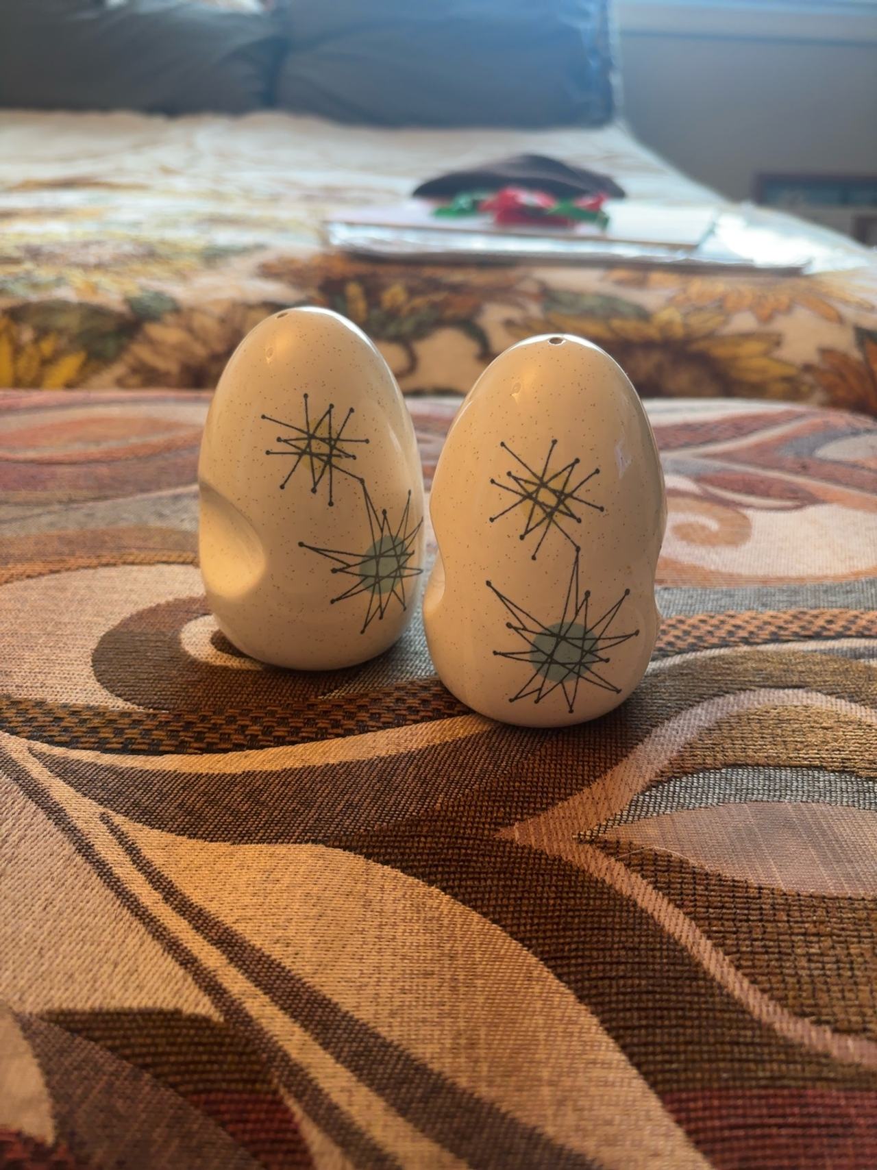 Franciscan Starburst Salt and Pepper Shaker – Mid‑Century Atomic Design
