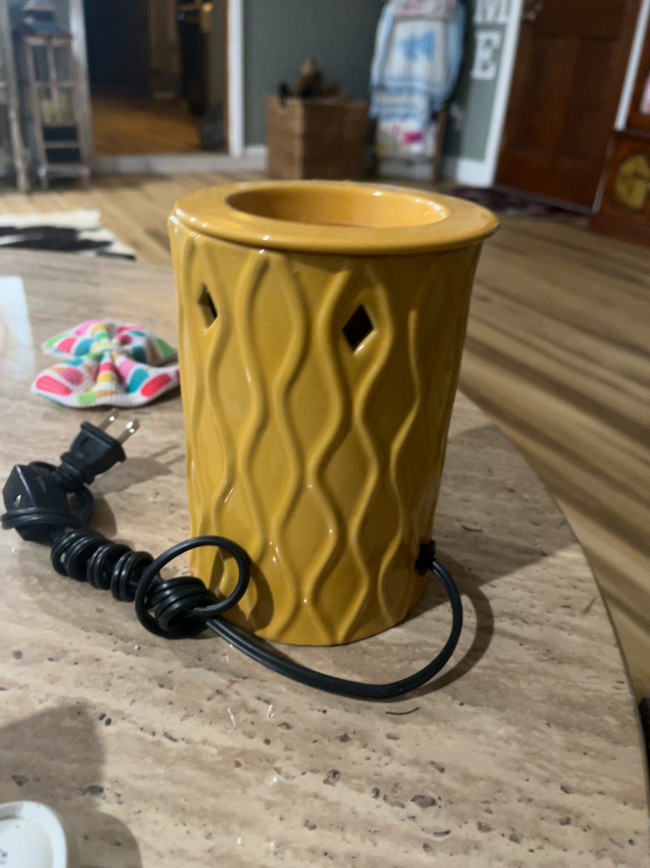 Scentsy Grateful Harvest Wax Warmer