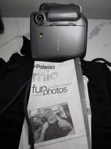 Polaroid Mio Instant Camera - Image 1
