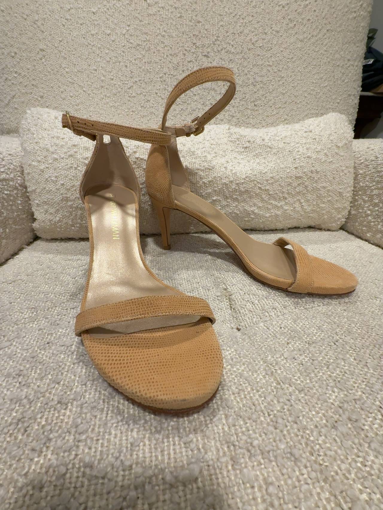 Stuart Weitzman Nudist Beige Leather Sandals: 7.5