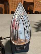 Sunbeam Turbo Steam Master Professional Iron - Image 3