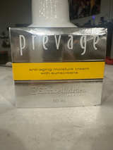 Elizabeth Arden Prevage Anti-Aging Moisture Cream with Sunscreens - Image 1
