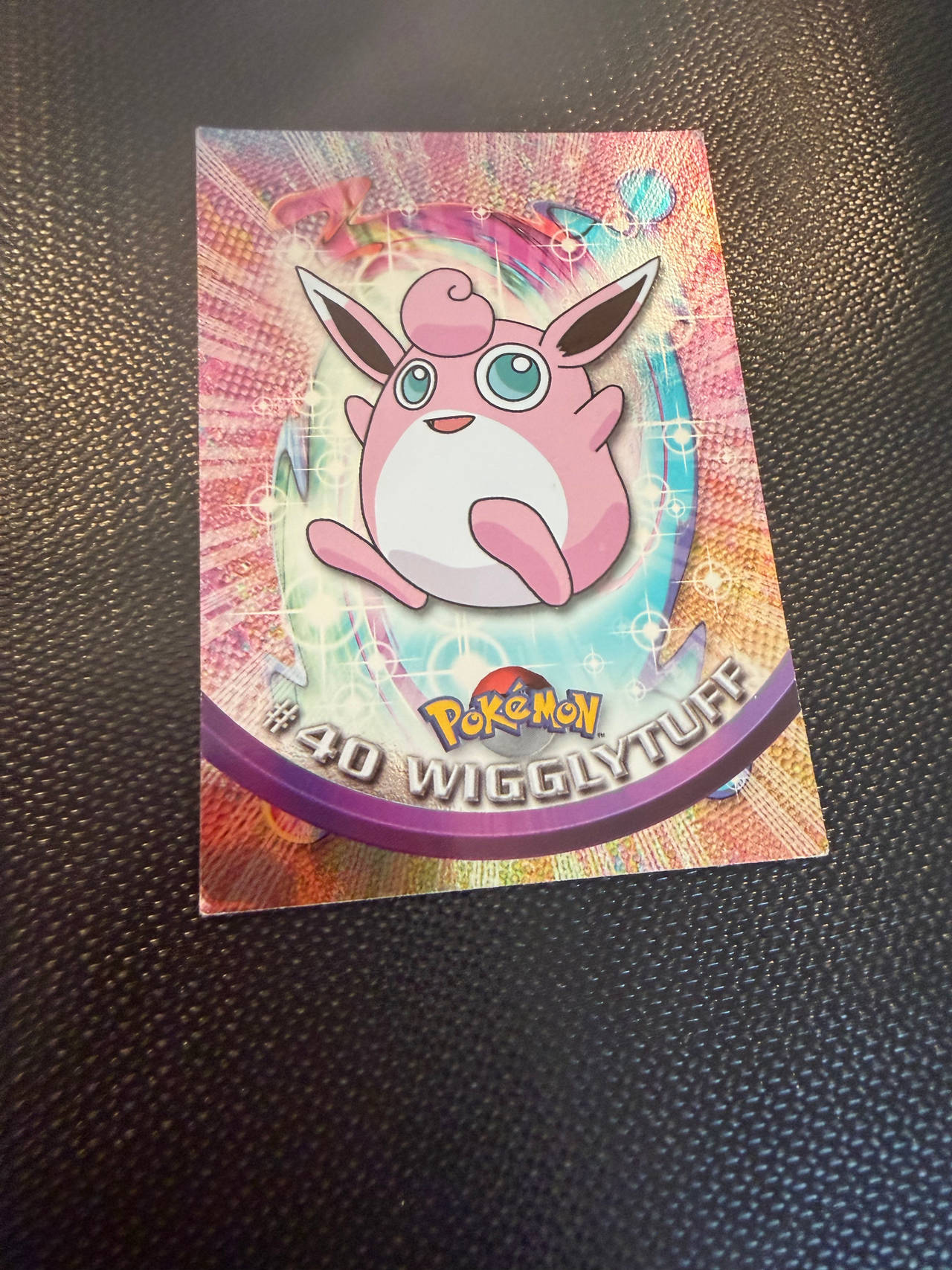 Topps Pokémon Series 1 Wigglytuff #40 Rainbow Foil