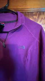 The North Face Women's TKA 100 Glacier Quarter-Zip Fleece medium - Image 2