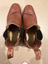 RM Williams Chelsea Boots

Size 7.5 G - Image 3