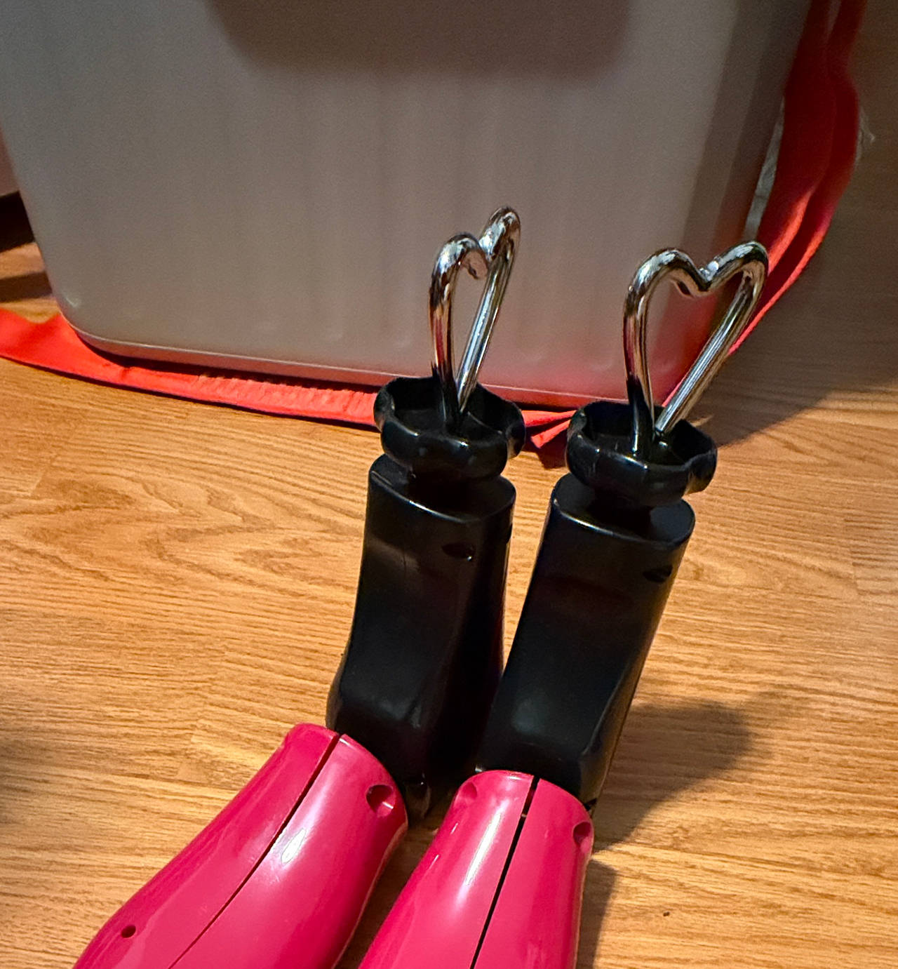 Adjustable Shoe Stretcher Pair