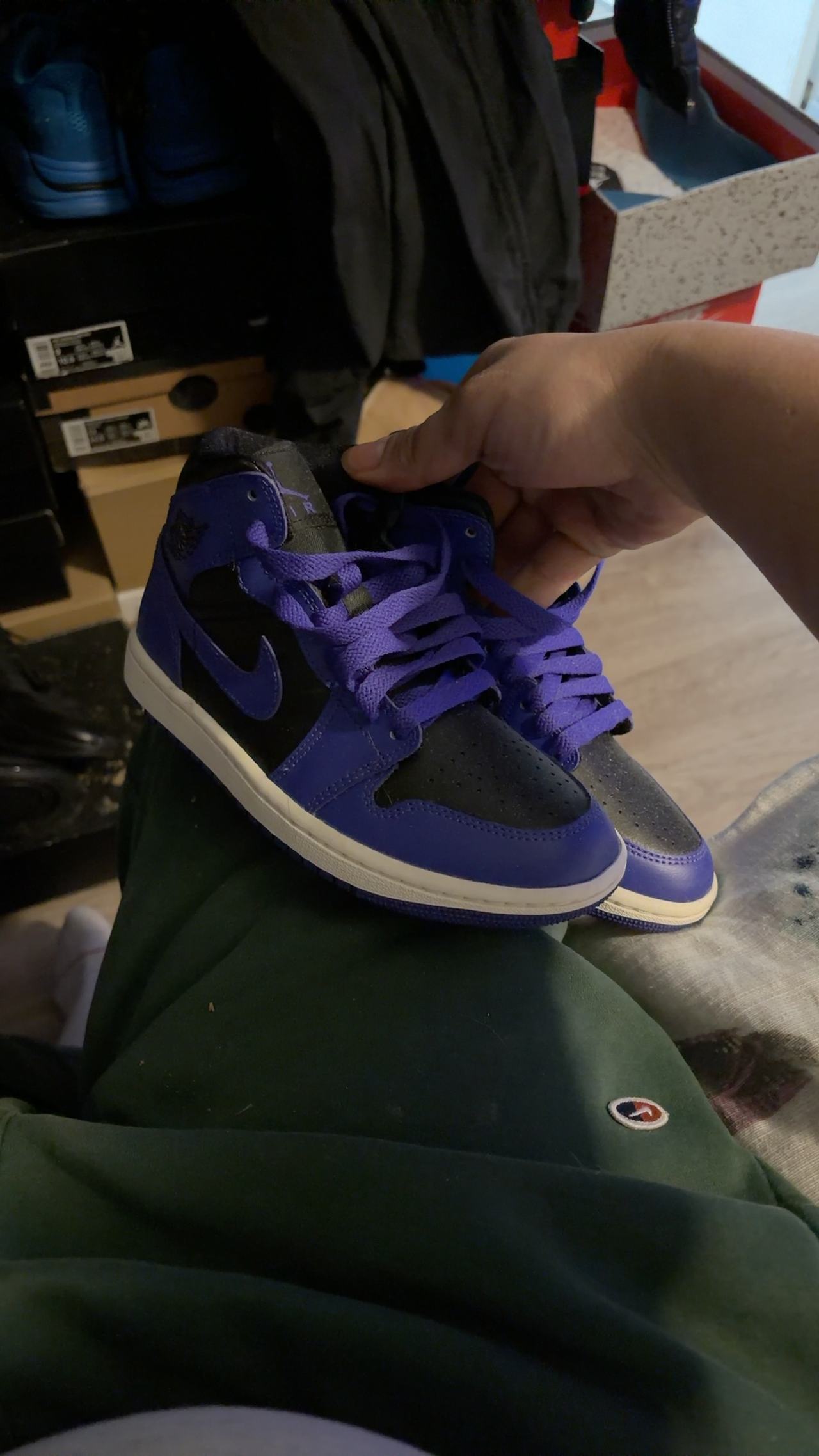 Nike Air Jordan 1 Mid Dark Concord