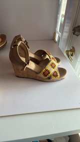 Cupcake Couture Sunflower Crochet Wedge Sandals - Image 5