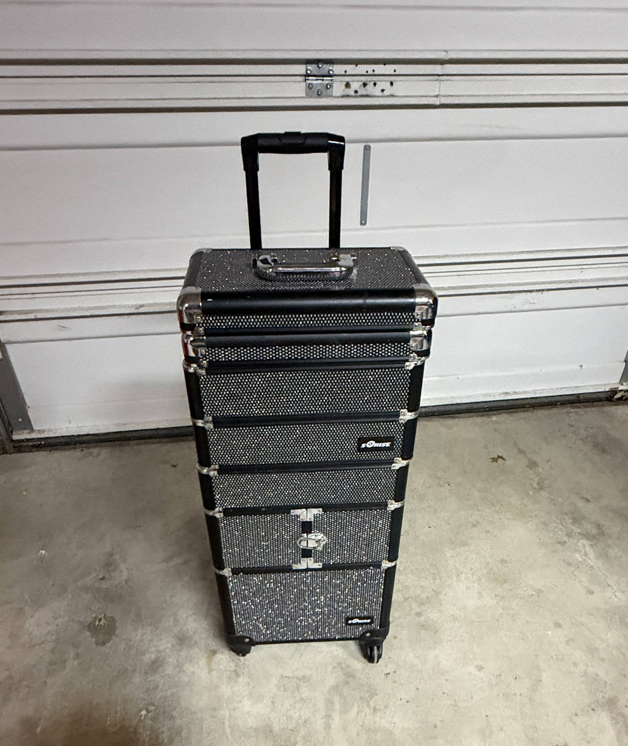 Songmics 4-in-1 Rolling Makeup Train Case