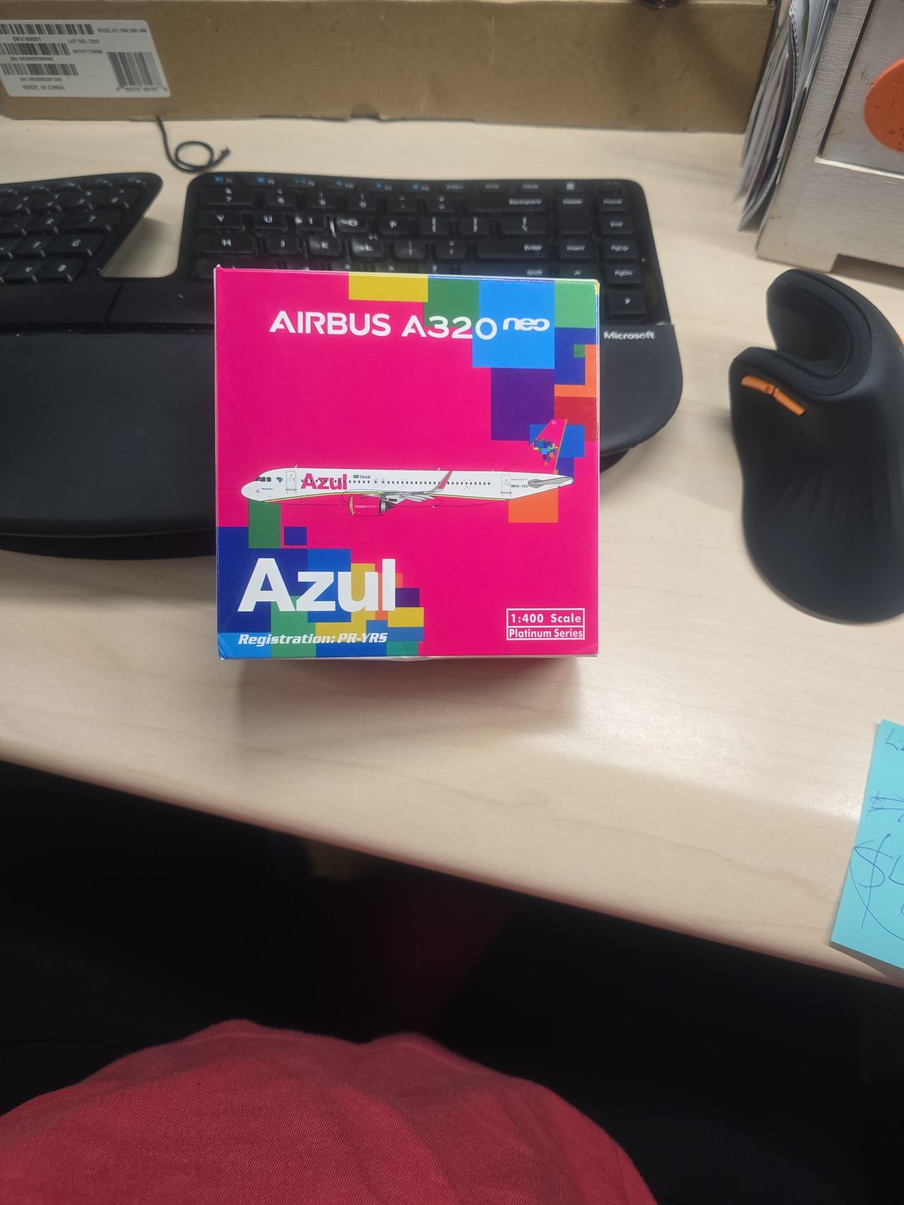 Phoenix Models 1:400 Azul Airbus A320neo PR-YRS