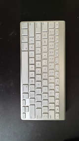 Apple Magic Keyboard with Numeric Keypad - Image 3