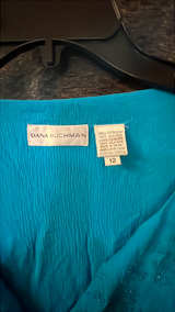 Dana Buchman Turquoise Blue Flared Lon Sleeve Blouse 100% silk Womens Size US12  - Image 1