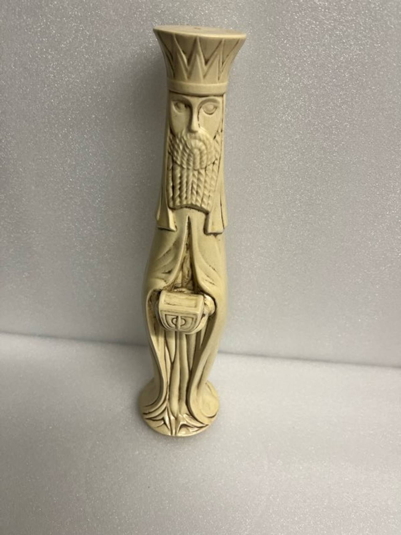 Austin Productions King Sculpture