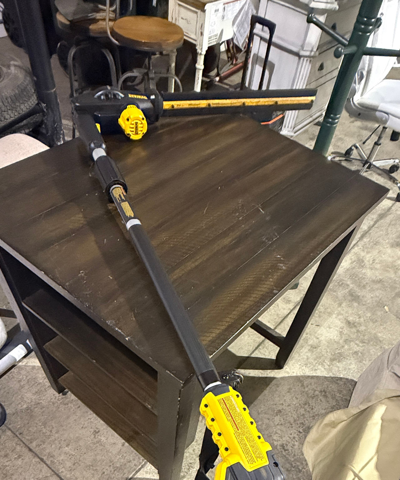 DeWalt DCPS620B 20V MAX Cordless Pole Saw