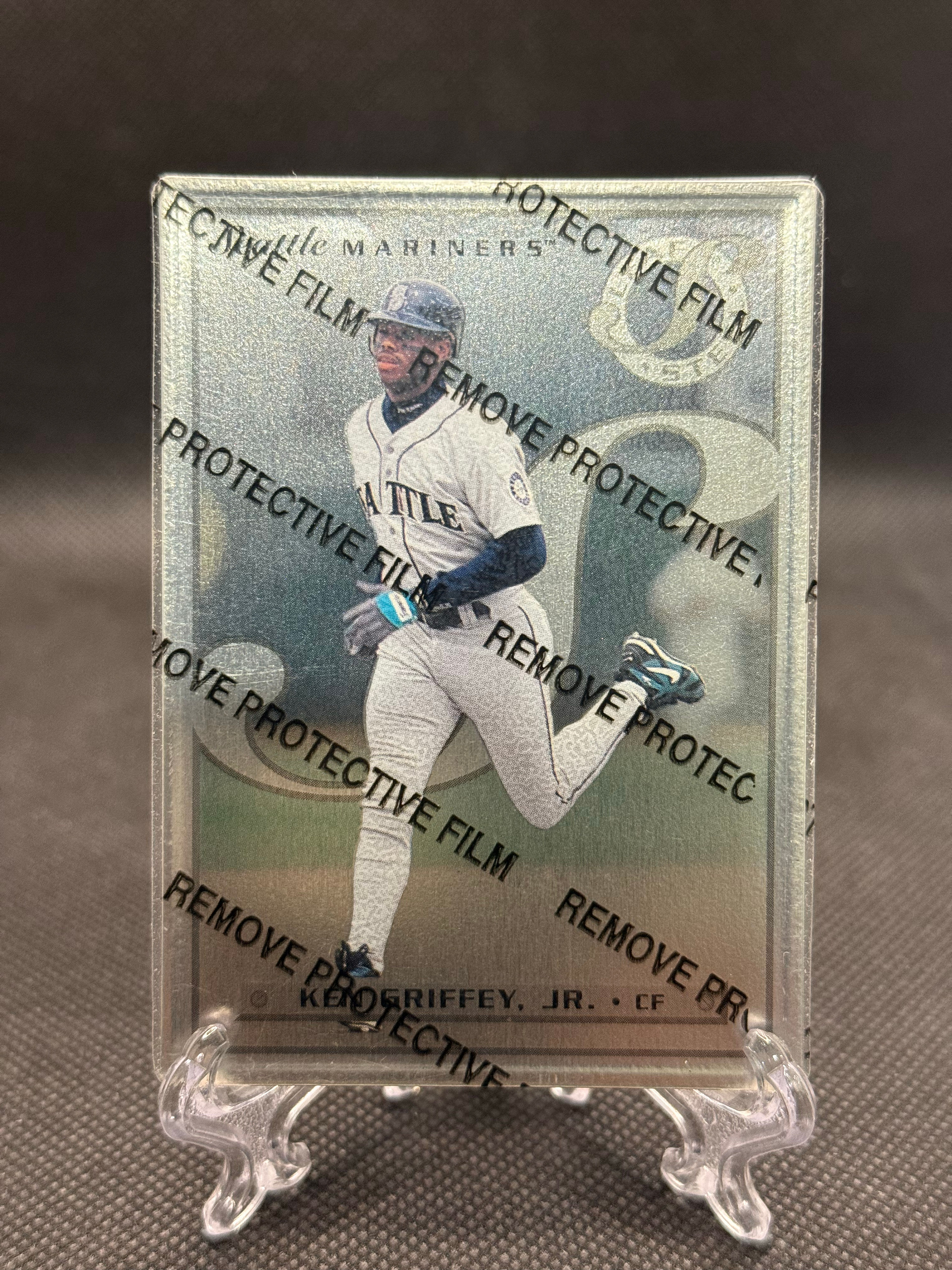 1996 Leaf Preferred - Steel Ken Griffey Jr #52 of seventy-seven mariners - Image 2