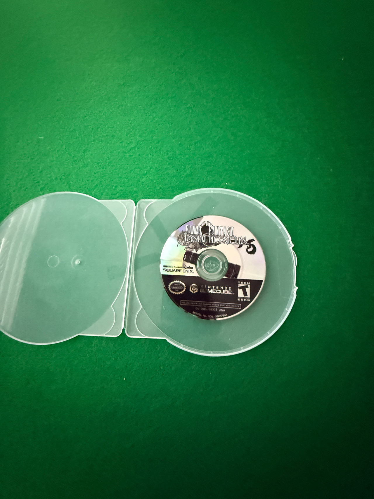 Final Fantasy Crystal Chronicles - Nintendo GameCube loose very good
